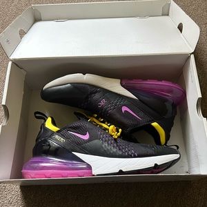 AIR MAX 270 black/hyper magenta size 11.5